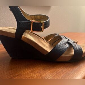 Chaos brand women’s wedge sandal. Navy blue leather. Size 9.5.
